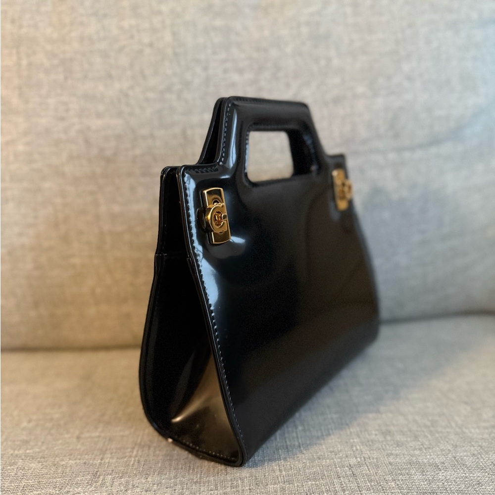 Ferragamo Wanda Mini in Black - Picture 5 of 15